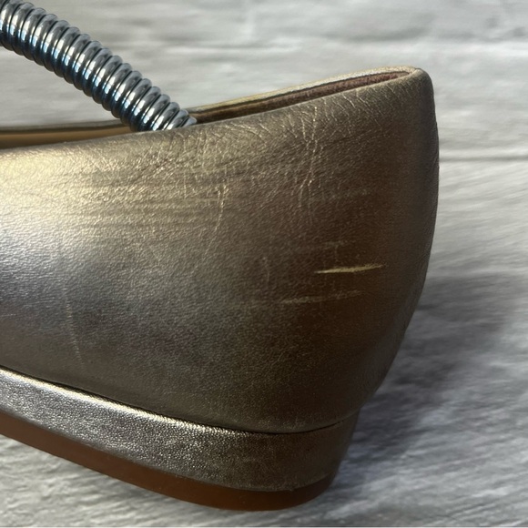 Poppy Barley Gold Metallic Leather Loafer Slides - Picture 7 of 16